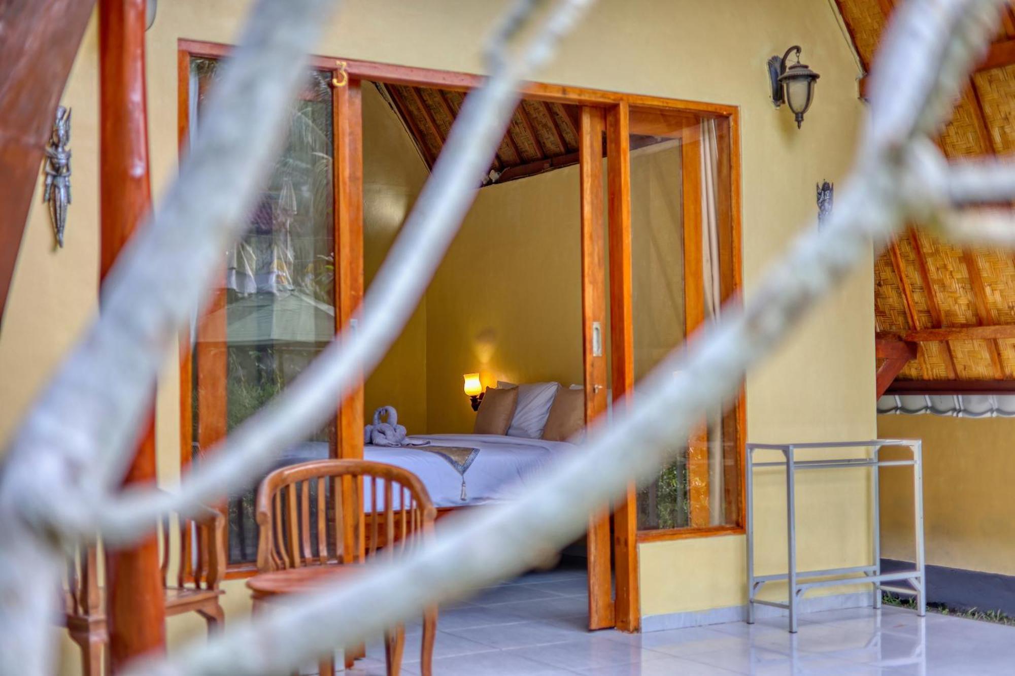 Maharga Bungalows Sakti Exteriör bild